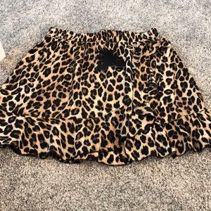 MG spainish designer skirt NWT in large